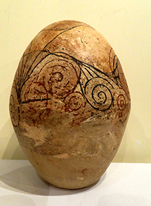 Fibonacci Urn by Ali Walker